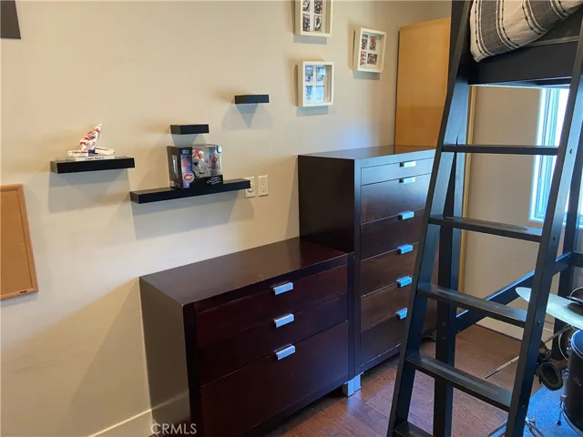 4470 Stansbury Avenue, Sherman Oaks, California 91423