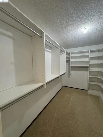 1088 Country Club Dr, Moraga, California 94556