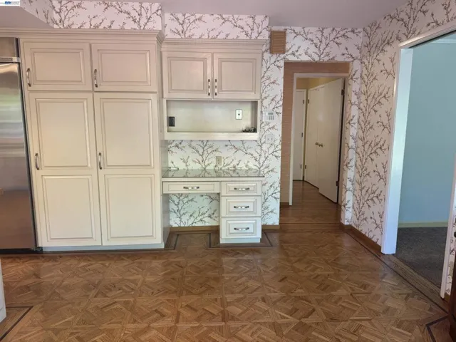 1088 Country Club Dr, Moraga, California 94556