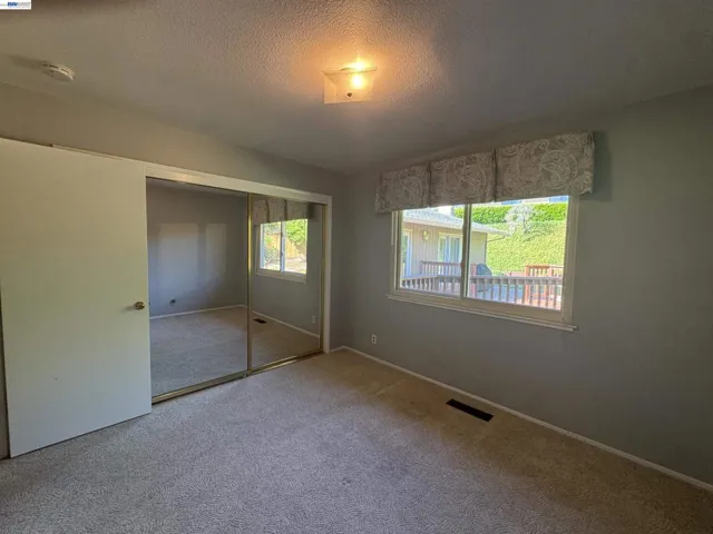 1088 Country Club Dr, Moraga, California 94556