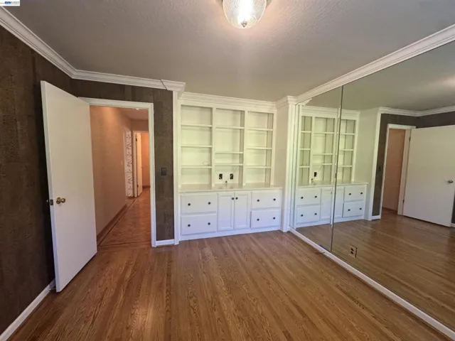 1088 Country Club Dr, Moraga, California 94556