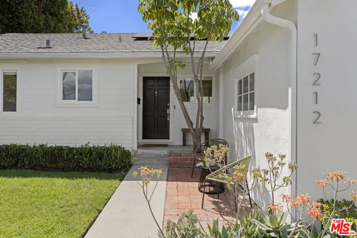 17212 Bullock Street, Encino, California 91316