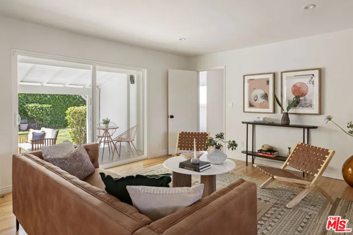 17212 Bullock Street, Encino, California 91316