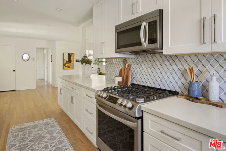 17212 Bullock Street, Encino, California 91316