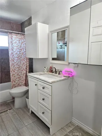 1708 Normandy, Santa Ana, California 92705
