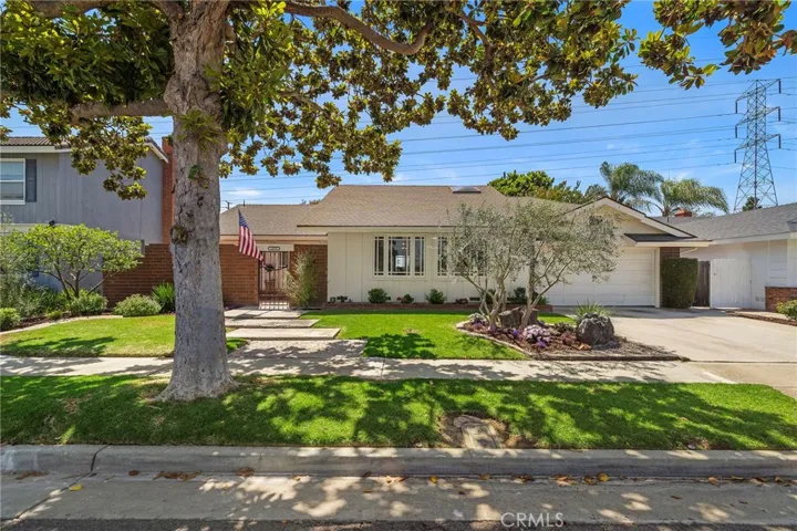 18775 Santa Mariana, Fountain Valley, California 92708
