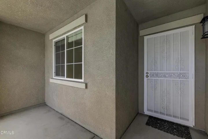 09_entryway_1