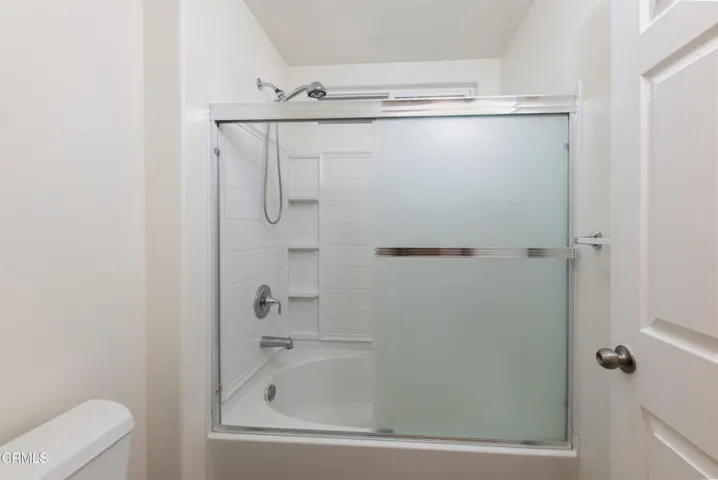 27_master_bathroom_3