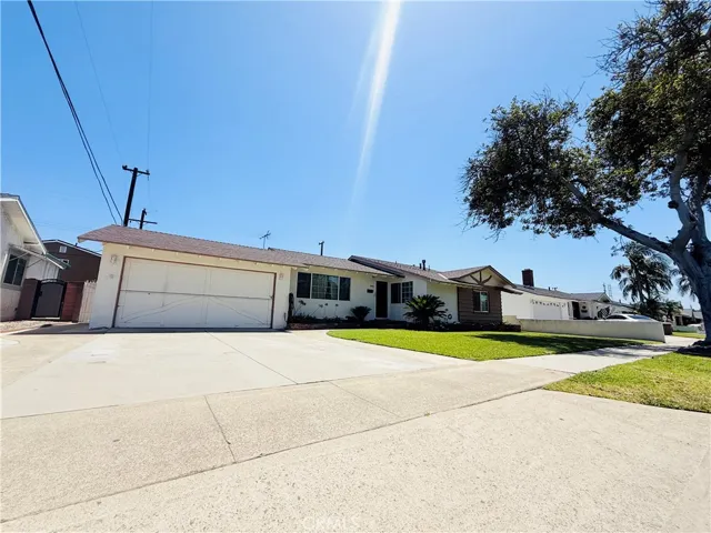 2618 W Stonybrook Drive, Anaheim, California 92804