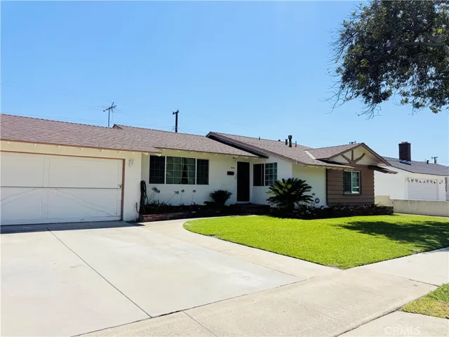 2618 W Stonybrook Drive, Anaheim, California 92804