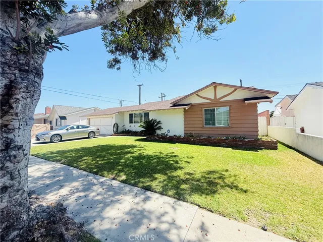 2618 W Stonybrook Drive, Anaheim, California 92804