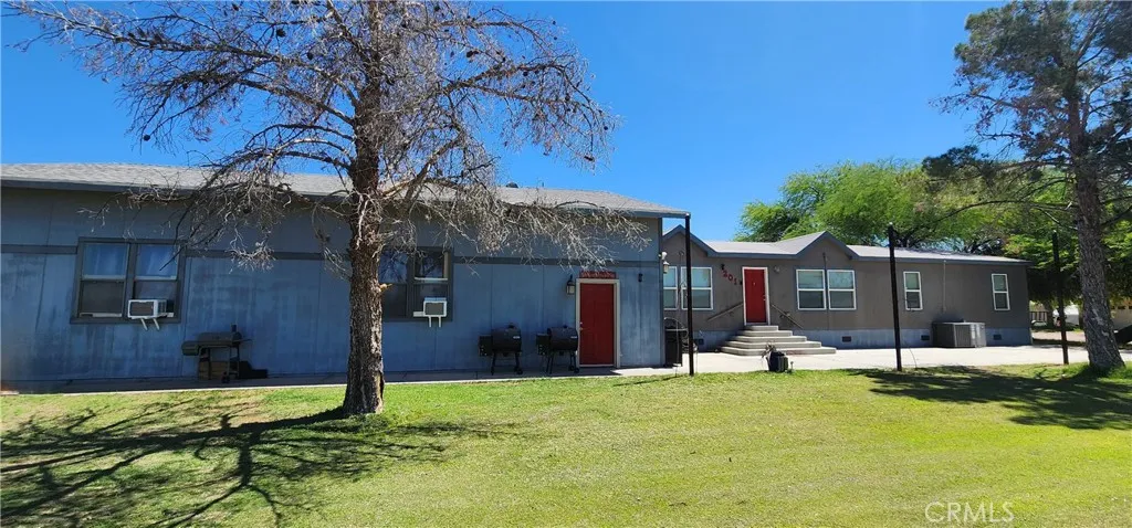 Side view of the garage