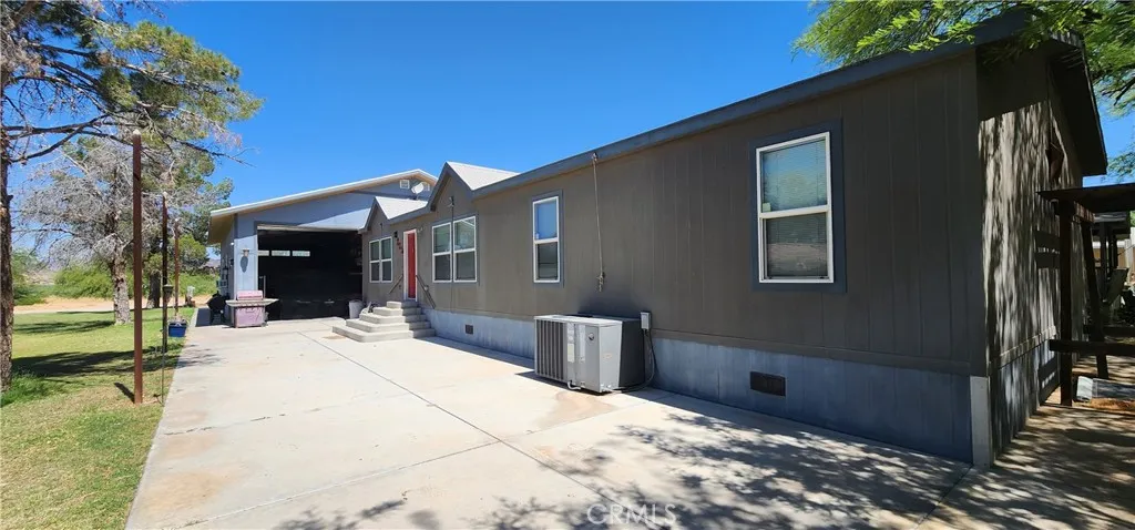 Front of the house facing the garage
