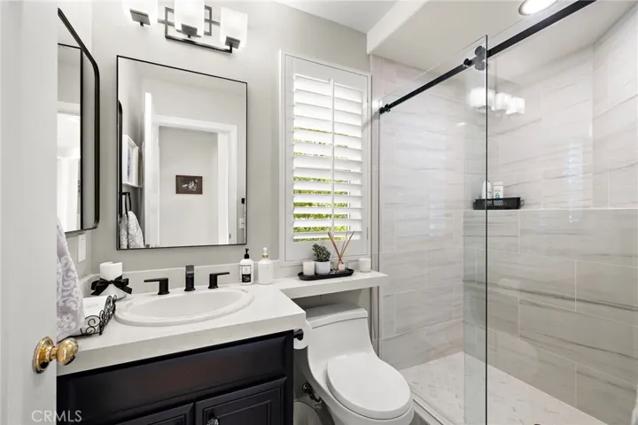 Main floor bathroom