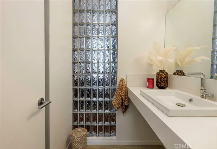 450 S Via Vista Road, Anaheim Hills, California 92808