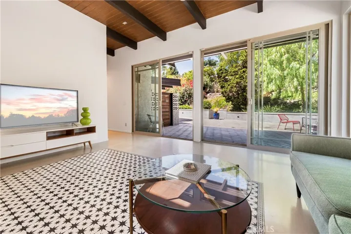 450 S Via Vista Road, Anaheim Hills, California 92808