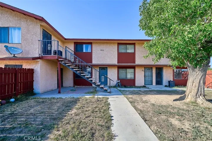 1011 W Avenue H12, Lancaster, California 93534