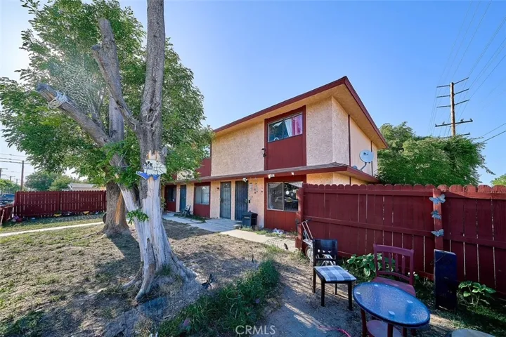 1011 W Avenue H12, Lancaster, California 93534