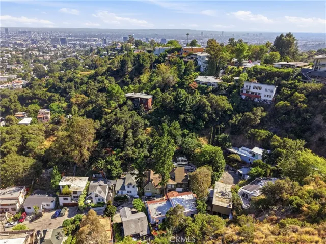 6182 Glen Oak St, Los Angeles, California 90068