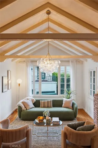 6182 Glen Oak St, Los Angeles, California 90068