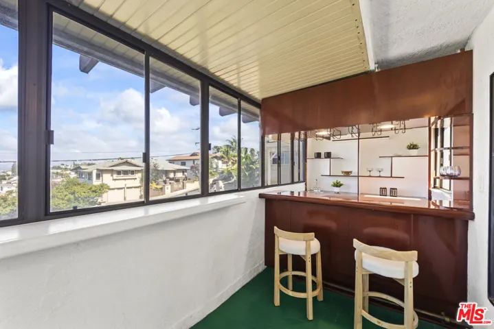 Bar area