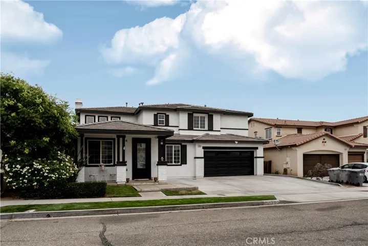 9068 Chimney Rock, Hesperia, California 92344
