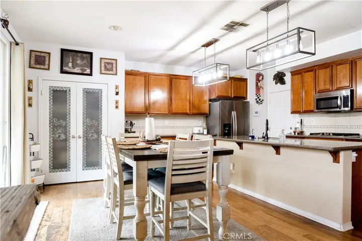 9068 Chimney Rock, Hesperia, California 92344