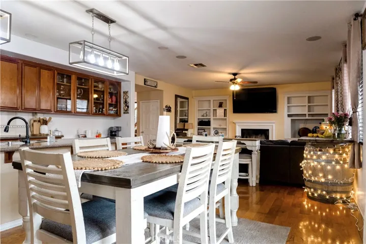 9068 Chimney Rock, Hesperia, California 92344