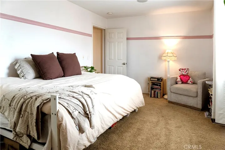 9068 Chimney Rock, Hesperia, California 92344