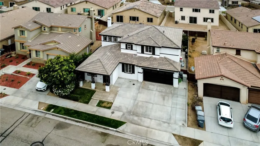9068 Chimney Rock, Hesperia, California 92344
