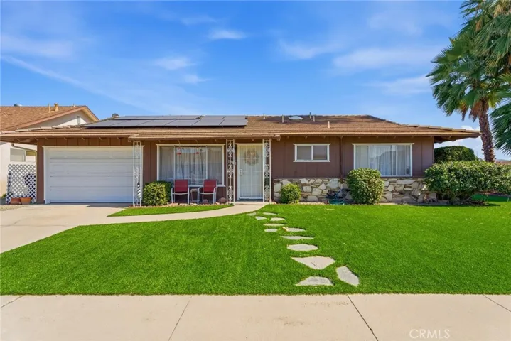 1381 Amberwood Dr. Hemet, Ca 92543