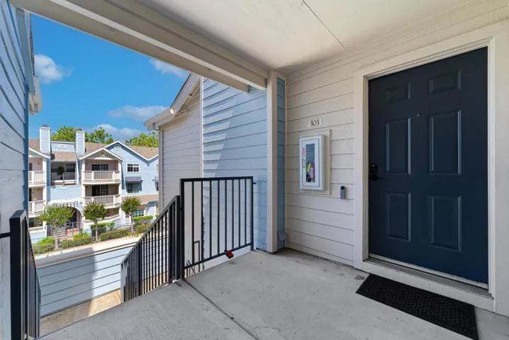 609 Arcadia Terrace 303, Sunnyvale, California 94085
