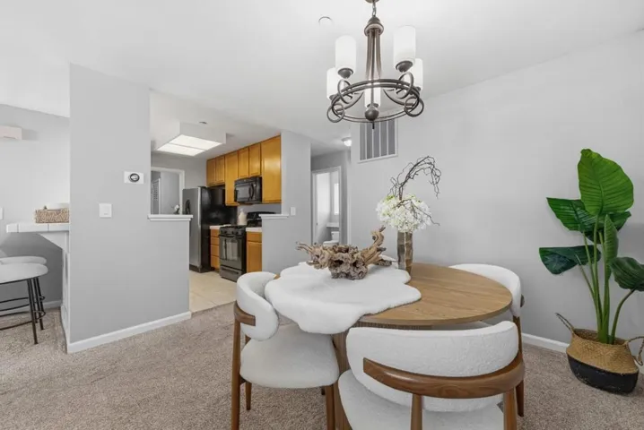 609 Arcadia Terrace 303, Sunnyvale, California 94085
