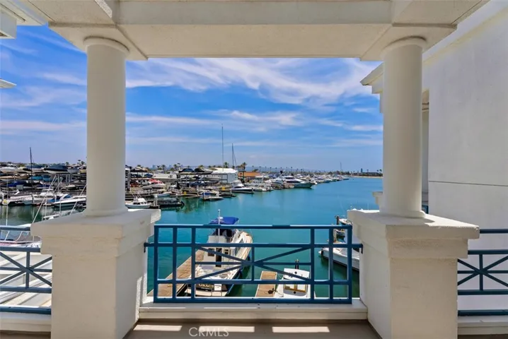 2600 Newport, Newport Beach, California 92663