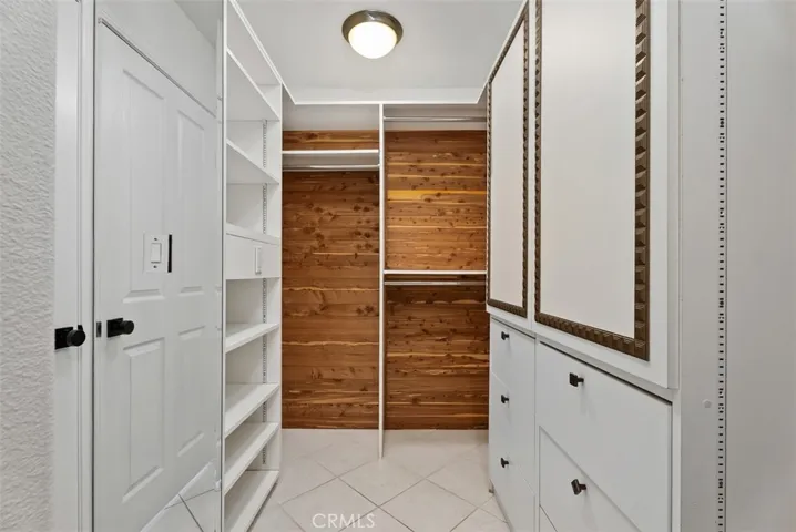 2600 Newport, Newport Beach, California 92663
