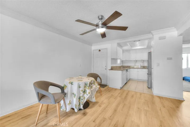 760 Rimpau 102, Corona, California 92879