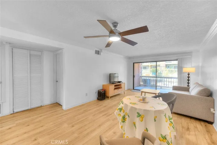 760 Rimpau 102, Corona, California 92879