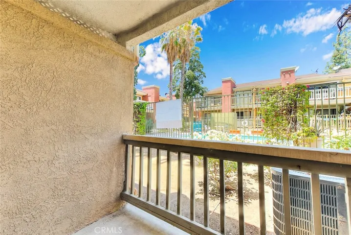 760 Rimpau 102, Corona, California 92879