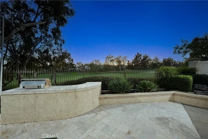 Great entertaining backyard!