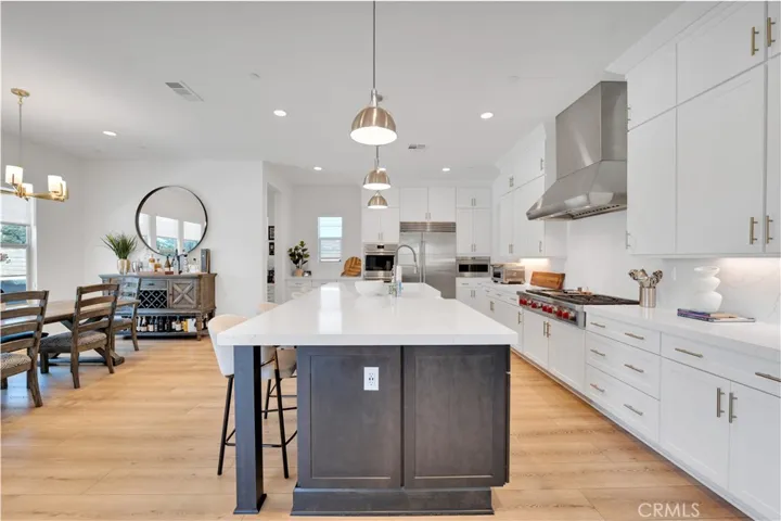 21611 Canyon Cove, Chatsworth, California 91311