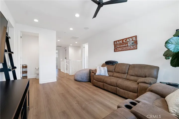 21611 Canyon Cove, Chatsworth, California 91311