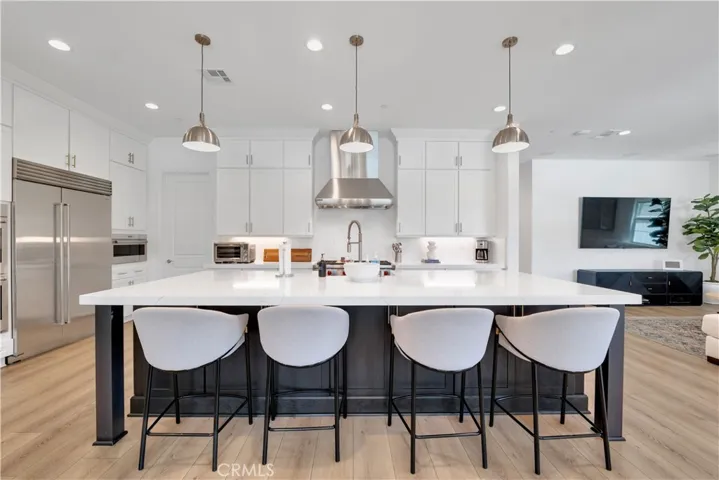 21611 Canyon Cove, Chatsworth, California 91311