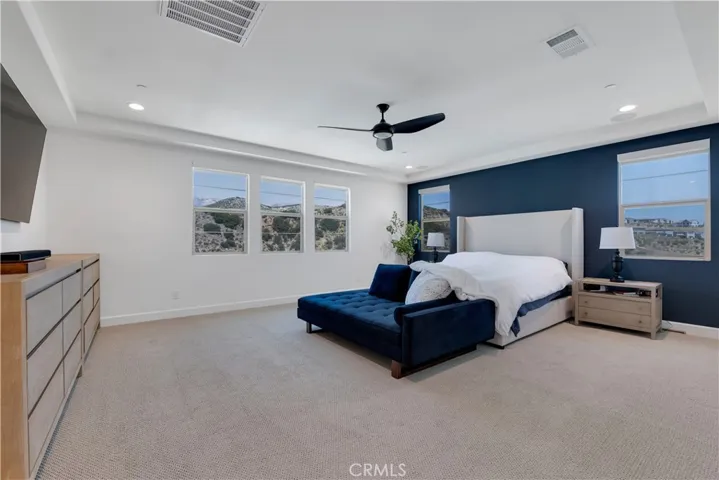 21611 Canyon Cove, Chatsworth, California 91311