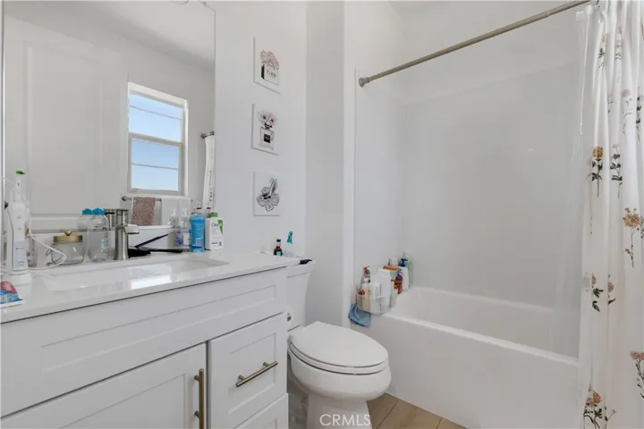 21611 Canyon Cove, Chatsworth, California 91311