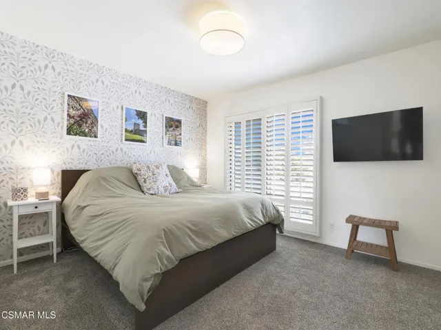 Secondary bedroom
