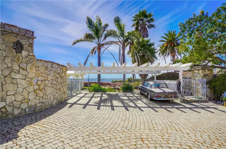 2045 W Paseo Del Mar, San Pedro, California 90732