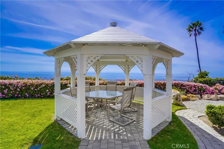 2045 W Paseo Del Mar, San Pedro, California 90732