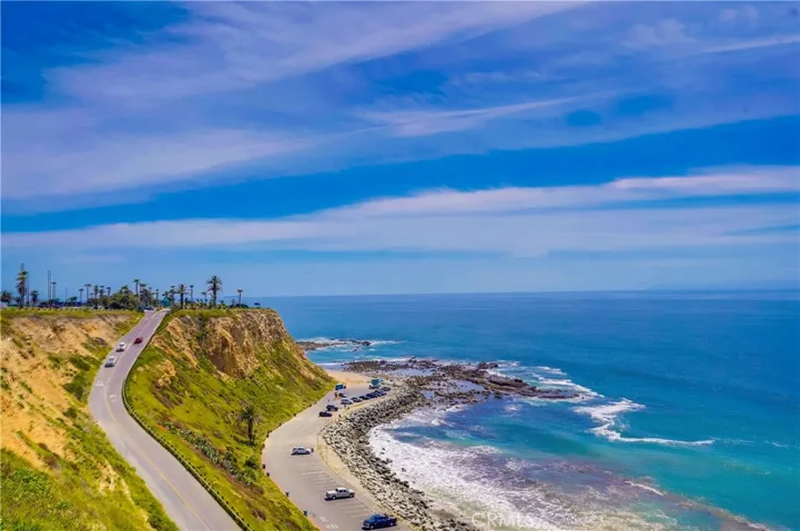 2045 W Paseo Del Mar, San Pedro, California 90732