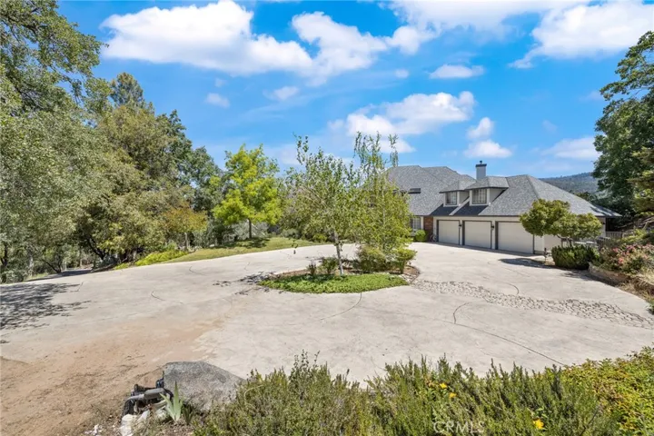 41723 Yosemite Pines, Oakhurst, California 93644