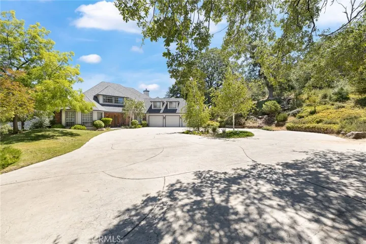 41723 Yosemite Pines, Oakhurst, California 93644